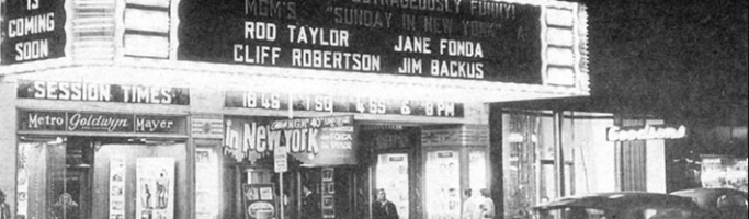 Photo from the State Library. The Metro was closed in 1975 and completely changed by Greater Union - it was painted purple and reopened as Hindley Cinemas.