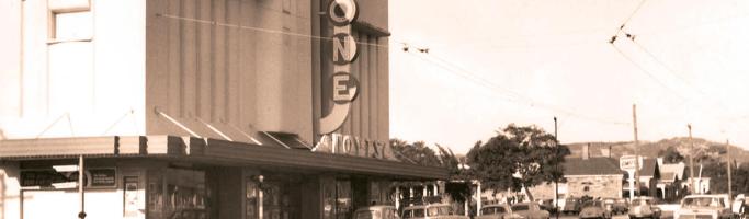 There were picture theatres in every suburb. This is the Ozone on Kensington Road at Marryatville, later known as the Chelsea and now the Regal